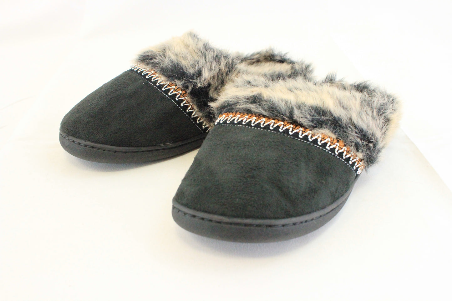 Goldtoe Womens Slippers
