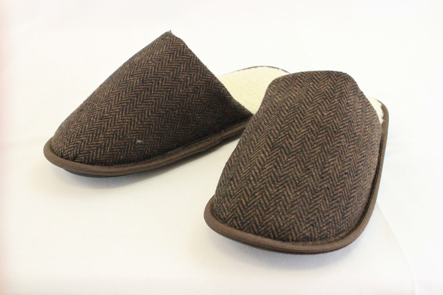 Chevron Fuzzy Slippers