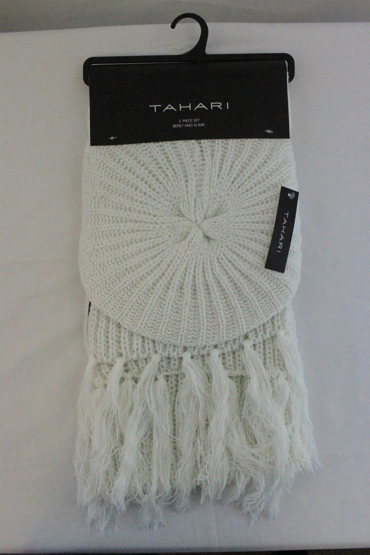 "Tahari" Beanie Scarf Set