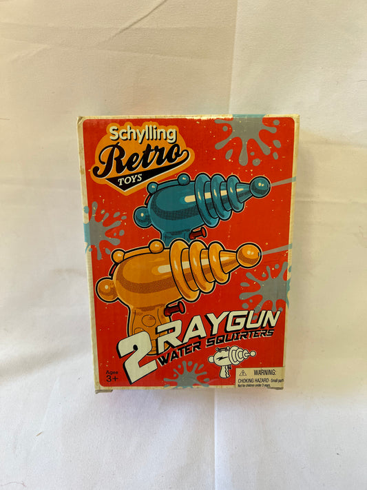 Ray Gun Water Squirters! (2)