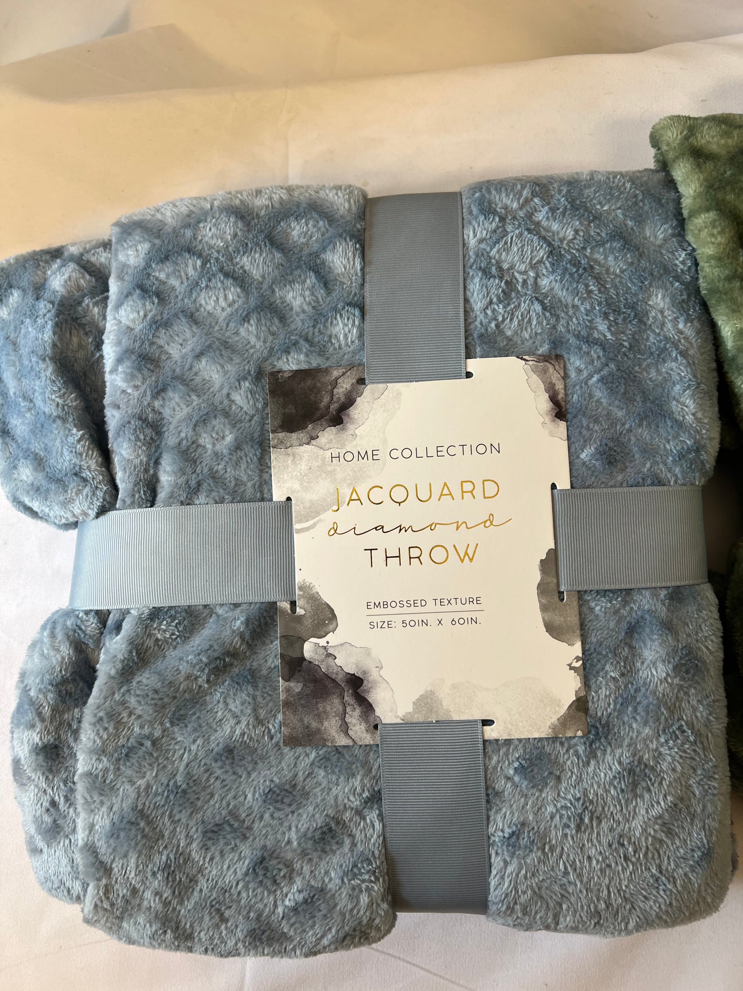 "Jacquard Diamond" Throw Blanket